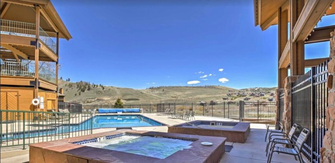 Relax, Adventure, Views, Amenities+Memories Apartman Granby Kültér fotó