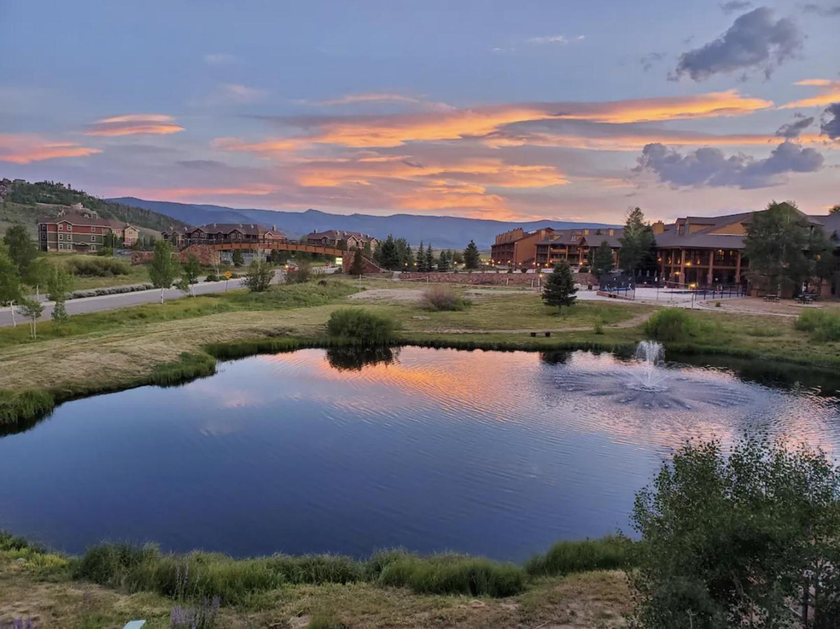 Relax, Adventure, Views, Amenities+Memories Apartman Granby Kültér fotó